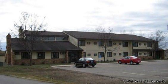 Amerivu Inn & Suites-エイボン エクステリア 写真