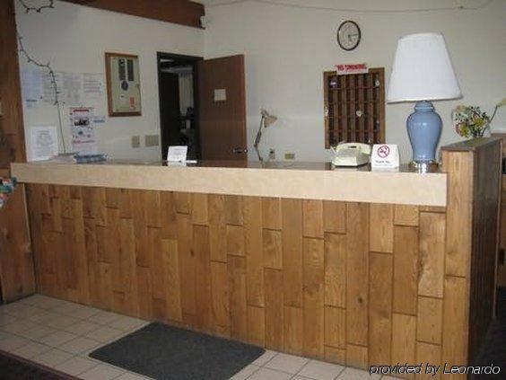 Amerivu Inn & Suites-エイボン エクステリア 写真