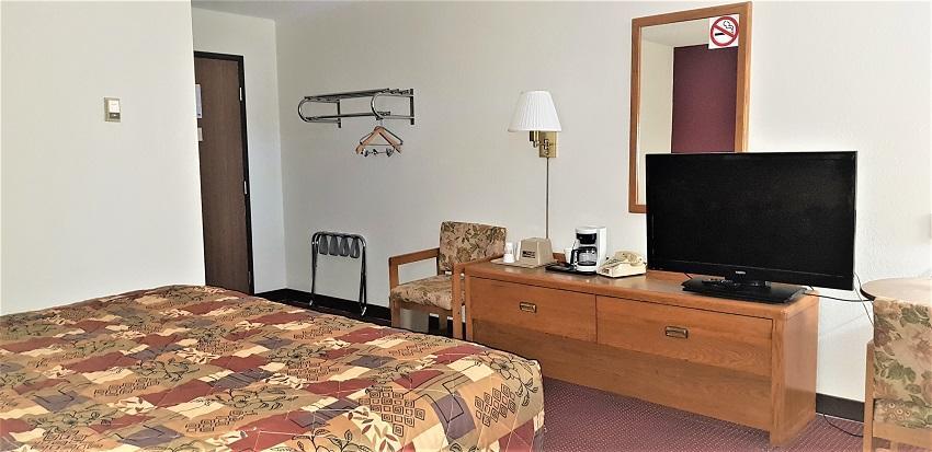 Amerivu Inn & Suites-エイボン エクステリア 写真